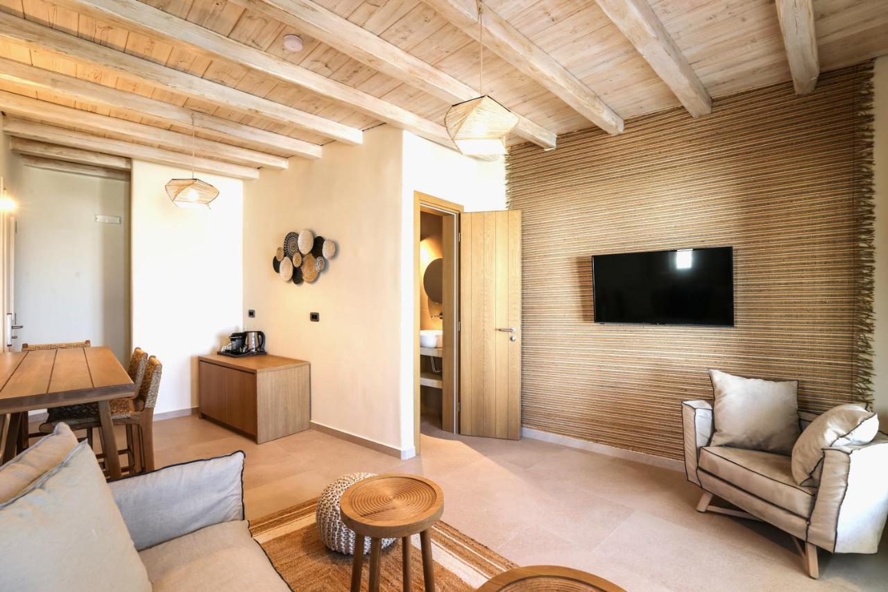 Life Suites Tourlos Quarto foto